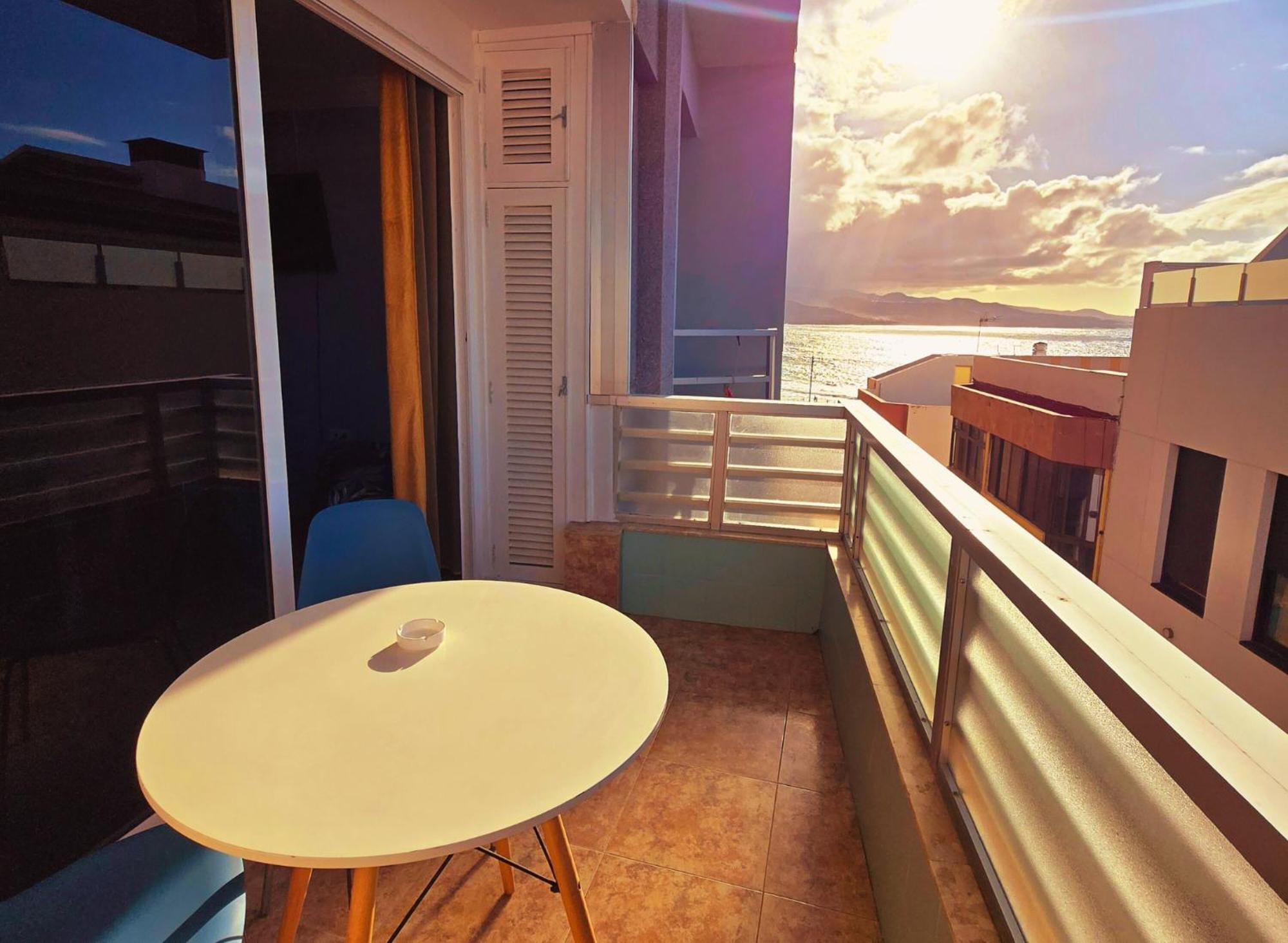 Casita Canaria Playa Beachfront Access & Lateral Ocean View With Terrace Las Palmas Buitenkant foto
